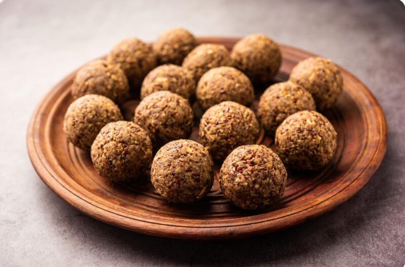 Flax Seeds Laddoo