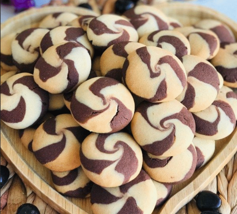 Vanilla Chocolate Cookies - Image 2